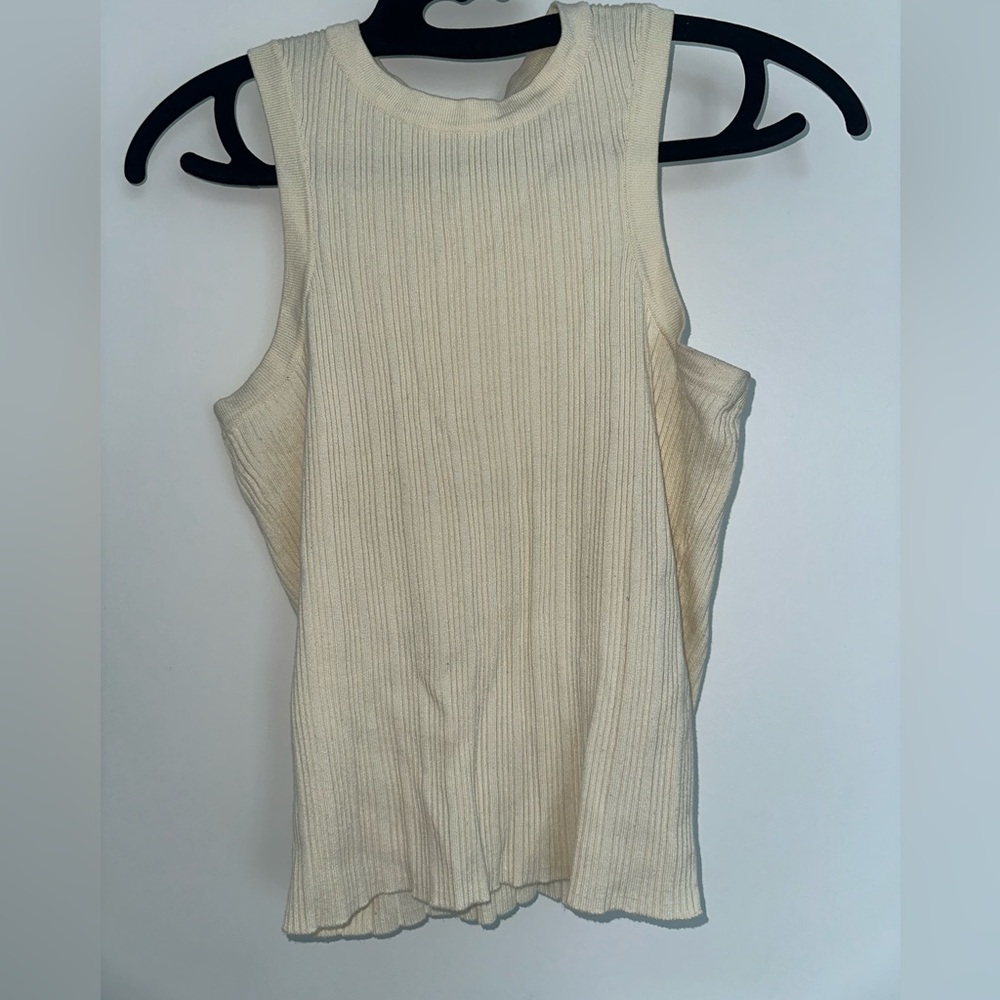 Sweater vest